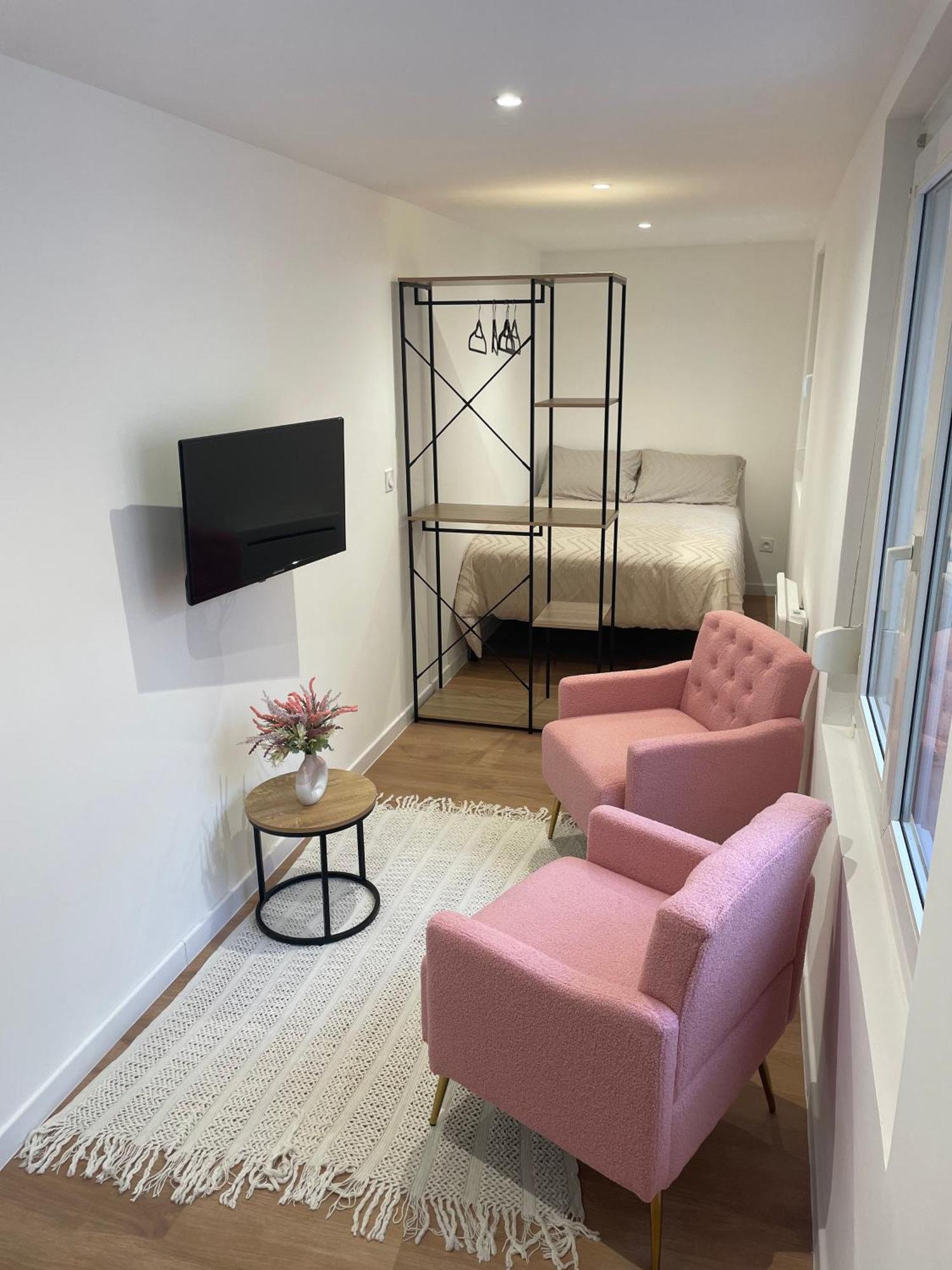 Edenly Stay Saint-Quentin  Eksteriør billede